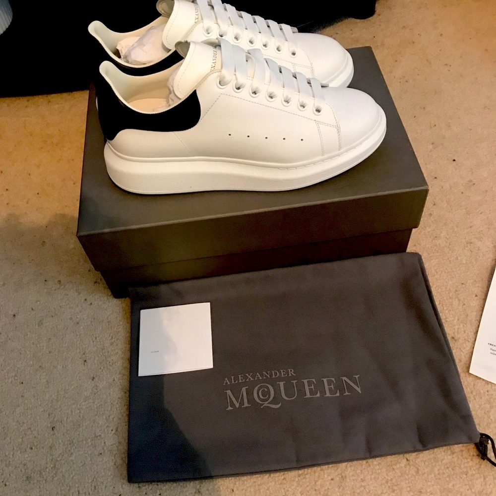 I brought them but never wore them, but there to small for me there a Size 9 men